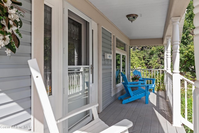 105 E Miller Ave, Coeur Dalene, ID 83814 - view of porch