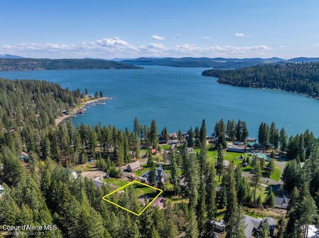 9218 W Rockford Bay Rd, Coeur Dalene, ID 83814 - aerial view of property's location featuring property parcel outlined and a large body of water