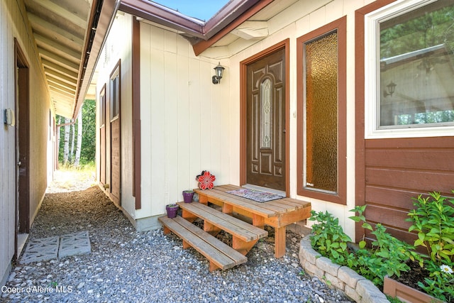 1655 Gun Club Rd, Sagle, ID 83860 - property entrance