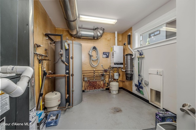 1758 W Bellerive Ln, Coeur Dalene, ID 83814 - utility room featuring water heater