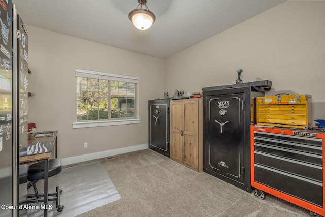 16749 W Cade Rd, Hauser, ID 83854 - carpeted office space with baseboards