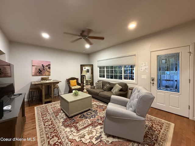 912 N 5th St, Coeur Dalene, ID 83814 - living area with a ceiling fan, wood finished floors, and recessed lighting