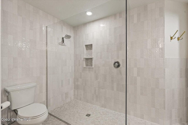 400 S Ohana Beach Dr, Coeur Dalene, ID 83814 - full bathroom with a walk in shower and recessed lighting