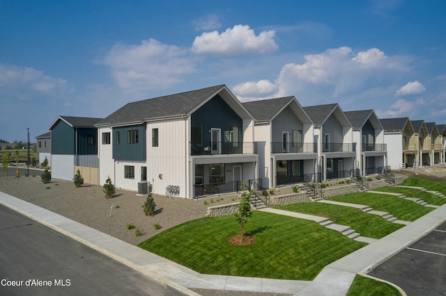 953 E Railroad Ave, Post Falls, ID 83854 - view of property featuring a residential view