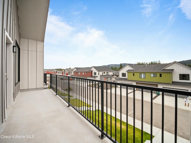993 E Railroad Ave, Post Falls, ID 83854 - balcony featuring a residential view