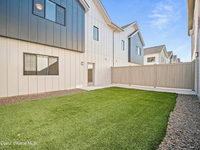 1033 E Railroad Ave, Post Falls, ID 83854 - view of yard with a patio