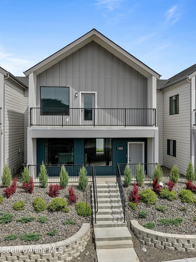 1035 E Railroad Ave, Post Falls, ID 83854 - photo 1