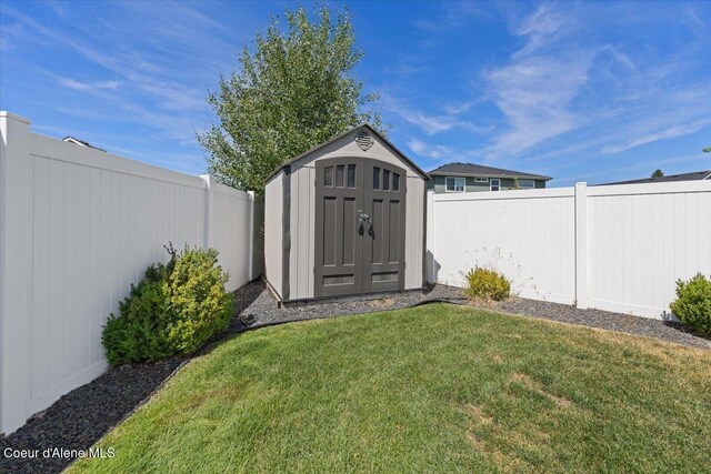 3040 W Dumont Dr, Coeur Dalene, ID 83815 - photo 28