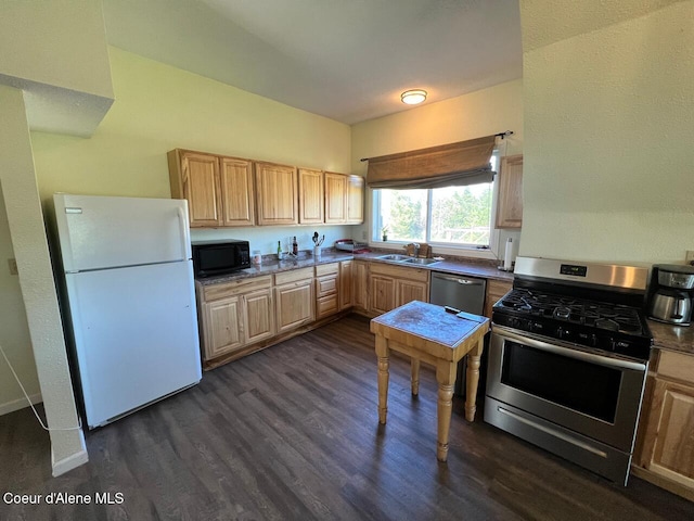 571 Johns Creek Rd, Emida, ID 83861 - photo 18