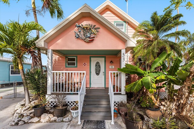 view of front of home with covered porch