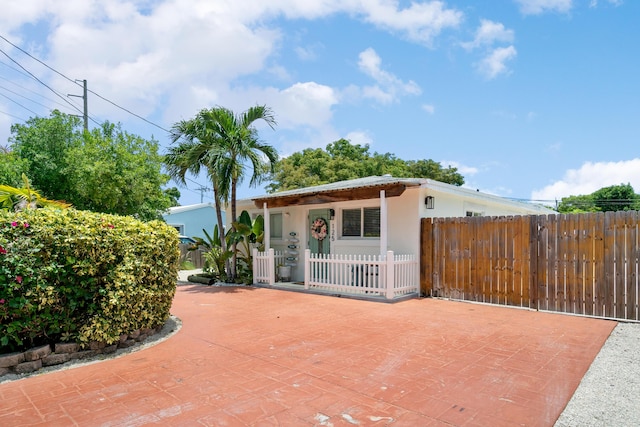 125 Harbor Dr, Key Largo, FL 33037 - view of front of house