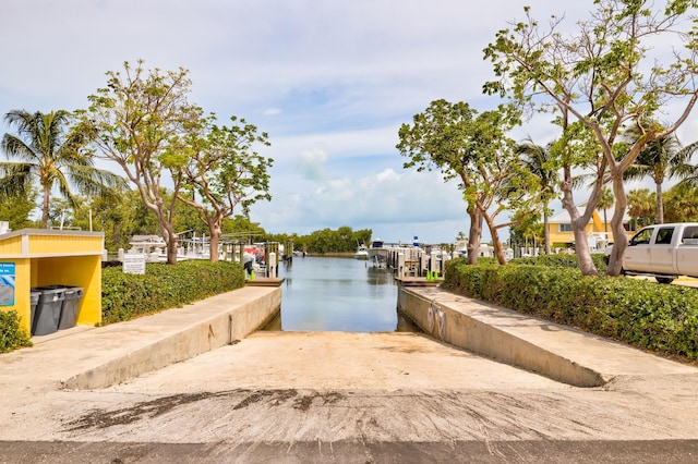 view of home's community featuring a water view