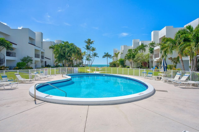 601 W Ocean Dr Unit 414D, Key Colony, FL 33051 - community pool featuring a patio