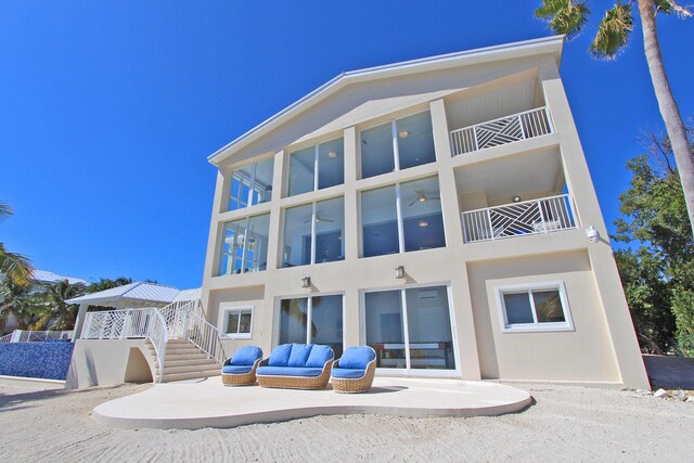 30 Ocean Front Dr, Key Largo, FL 33037 - view of rear view of house