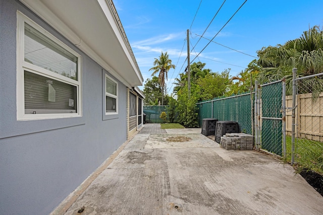 2212 Fogarty Ave, Key West, FL 33040 - photo 16