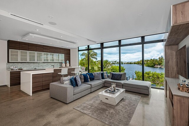 68 Mutiny Pl, Key Largo, FL 33037 - living room with floor to ceiling windows