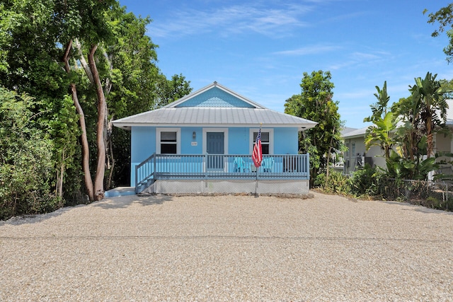 894 La Paloma Rd, Key Largo, FL 33037 - view of front of house featuring covered porch