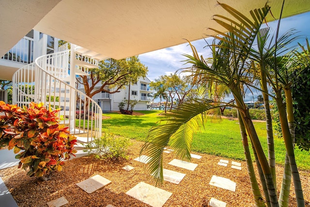 95 Coco Plum Dr Unit 4C, Marathon, FL 33050 - view of yard with stairs
