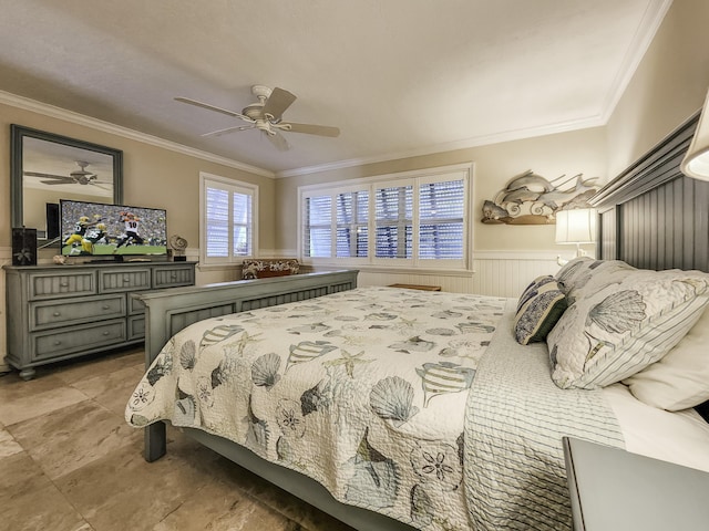 bedroom featuring crown molding and ceiling fan