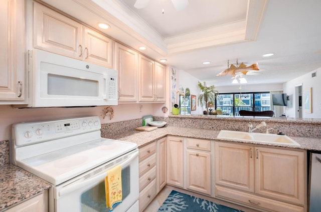 83201 Old Hwy Unit 409, Islamorada, FL 33036 - kitchen featuring white appliances, a sink, a ceiling fan, recessed lighting, and light stone countertops