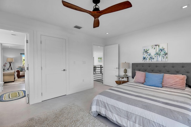 bedroom with ceiling fan