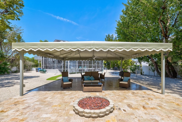 view of patio featuring an outdoor hangout area