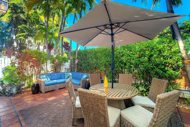 view of patio with outdoor lounge area