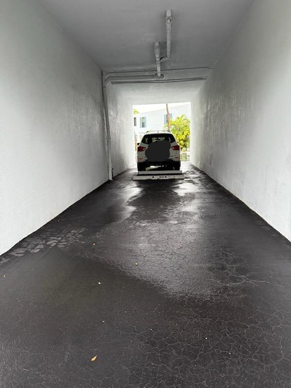 104350 Overseas Hwy Unit A204, Key Largo, FL 33037 - view of garage