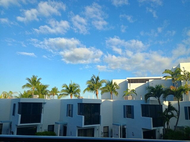 104350 Overseas Hwy Unit A204, Key Largo, FL 33037 - community pool with a patio