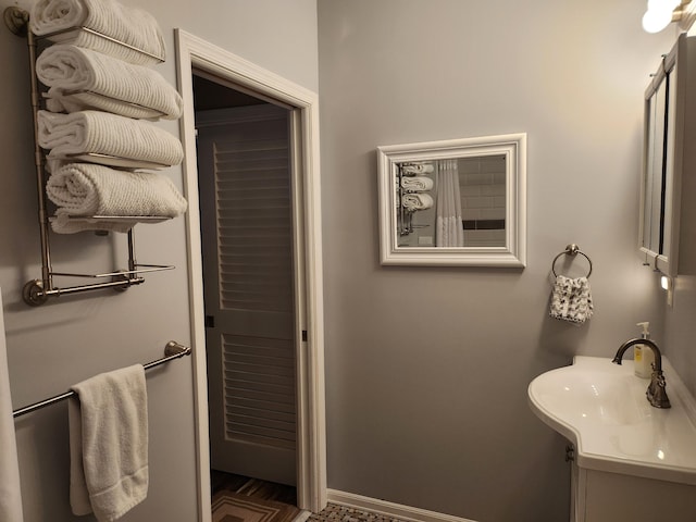 bathroom featuring vanity