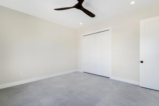 unfurnished bedroom featuring a closet and ceiling fan