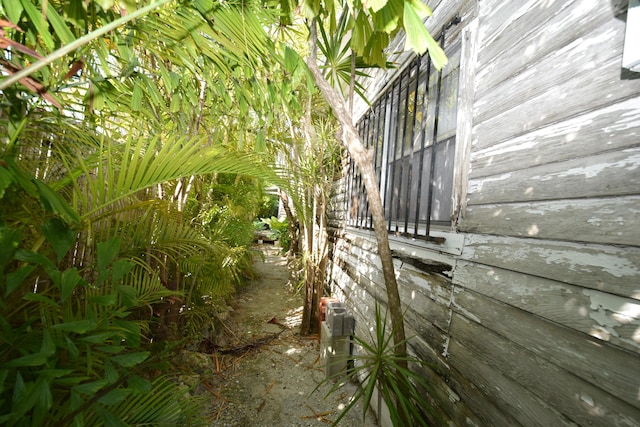 view of property exterior