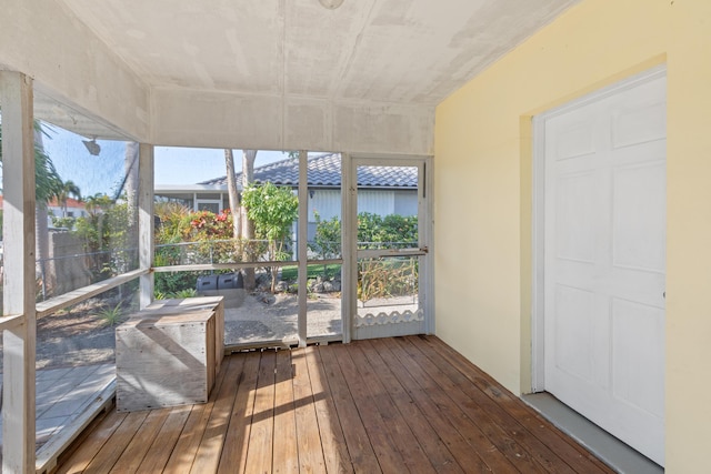 view of sunroom / solarium