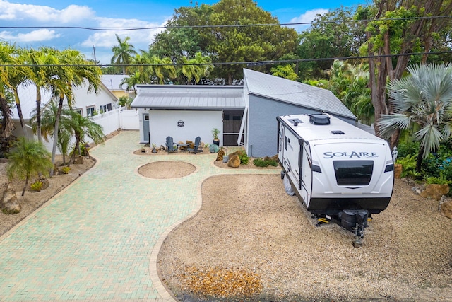 view of front of house featuring a patio area