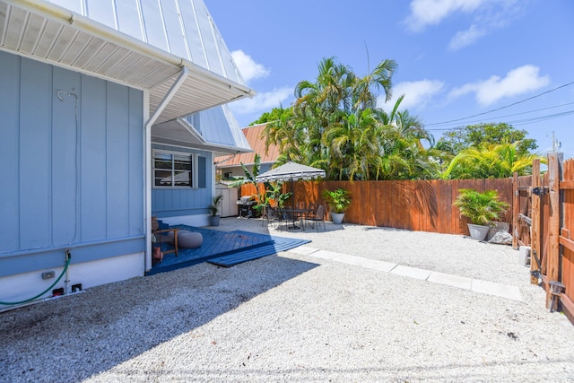 view of yard with a patio area