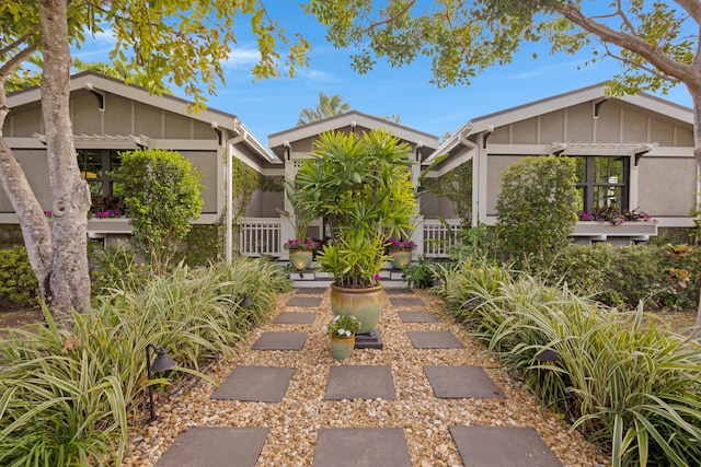 view of front of house