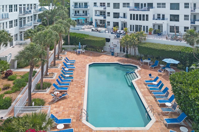 107 Front St Unit 215, Key West, FL 33040 - community pool with fence