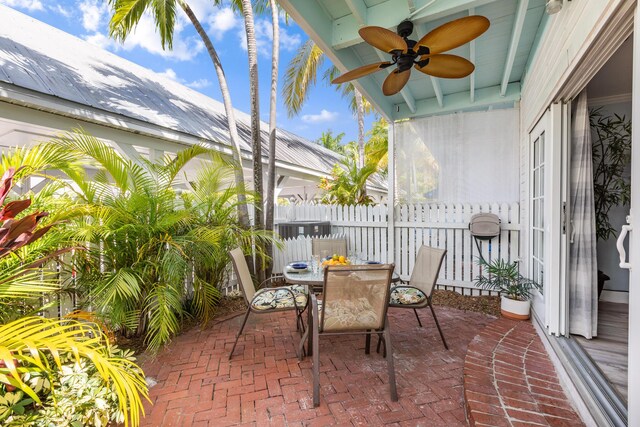 532 Porter Ln, Key West, FL 33040 - view of patio with ceiling fan and outdoor dining space