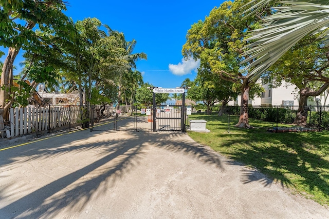 exterior space featuring a yard