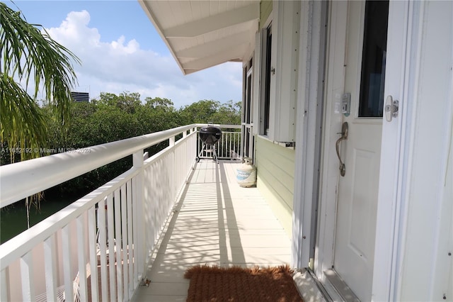 213 Aberdeen Ct, Key Largo, FL 33070 - view of balcony