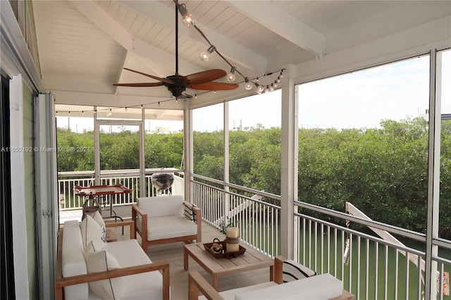 213 Aberdeen Ct, Key Largo, FL 33070 - sunroom featuring ceiling fan and an outdoor living space