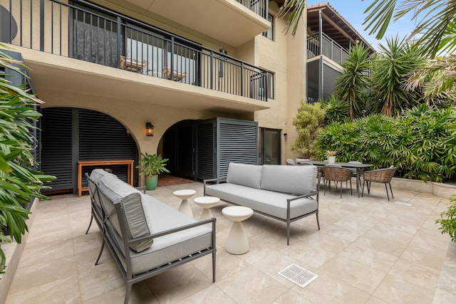 view of patio / terrace with outdoor lounge area