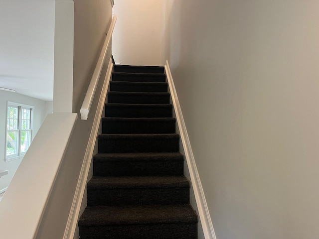 8 Kestral Way, Key West, FL 33040 - view of stairway