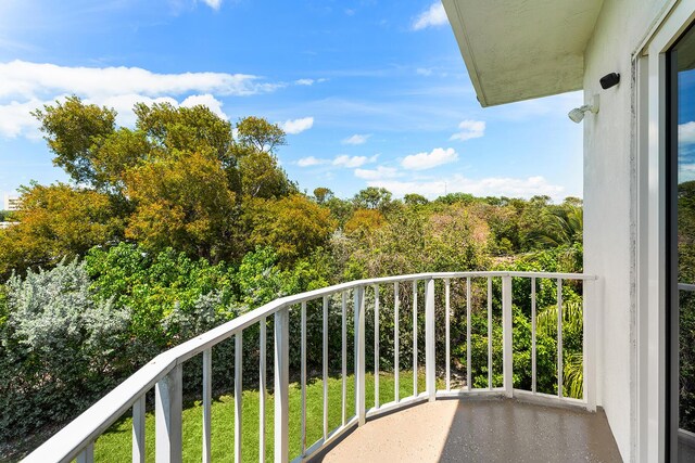 136 Aregood Ln Unit 2A, Islamorada, FL 33036 - view of balcony