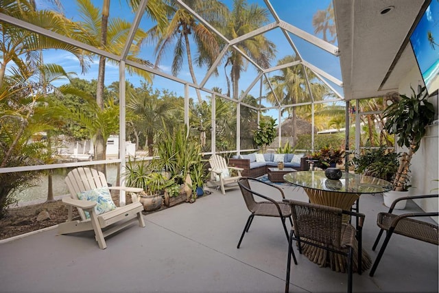 view of sunroom / solarium