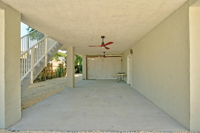 view of patio with ceiling fan