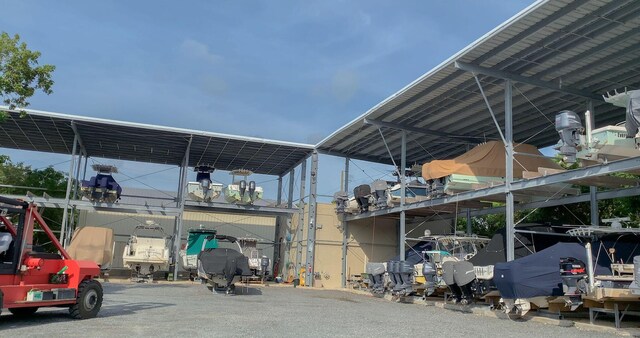 97501 Overseas Hwy Unit 113, Key Largo, FL 33037 - view of car parking