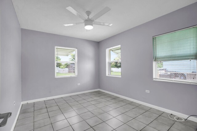 empty room featuring ceiling fan