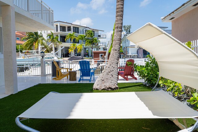 view of yard with a patio area