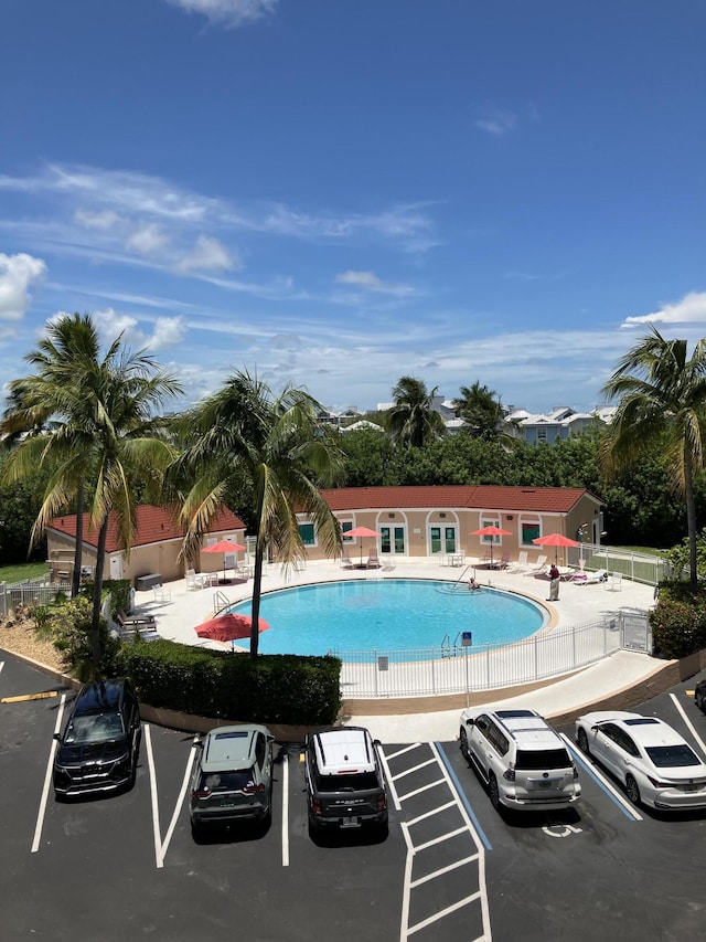 3930 S Roosevelt Blvd Unit N303, Key West, FL 33040 - community pool with a patio area